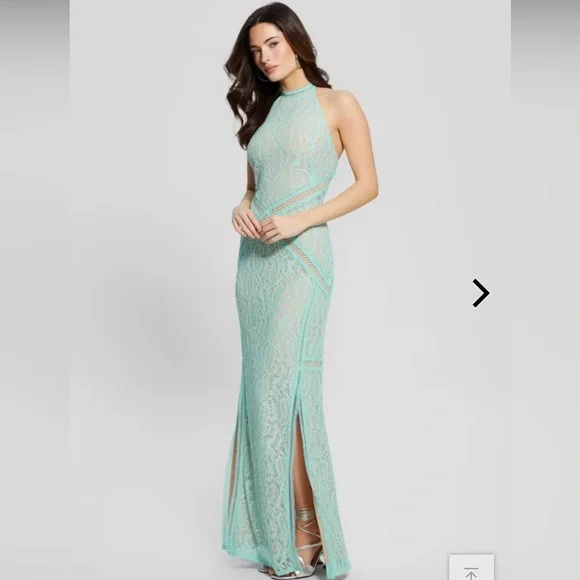GUESS Beautiful baby blue lace maxi Dress. - Picture 3 of 8